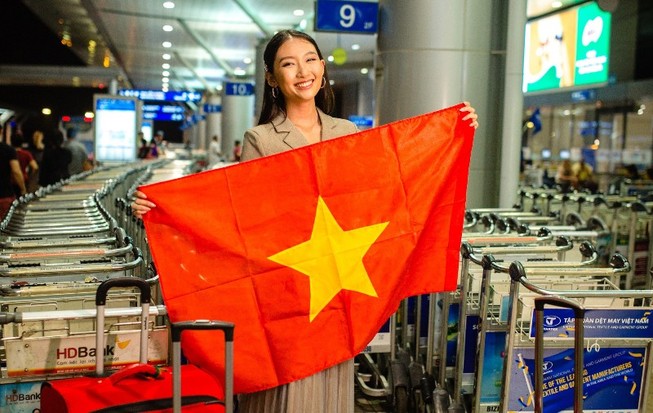 Thanh Khoa sang Hàn Quốc thi Hoa khôi Sinh viên Thế giới