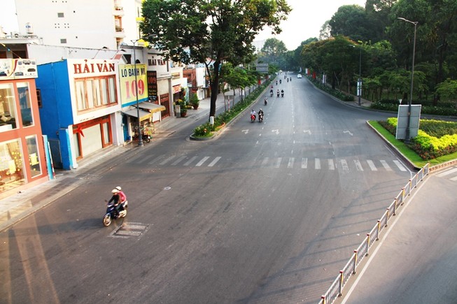 Phố Sài Gòn lãng mạn ngày đầu năm