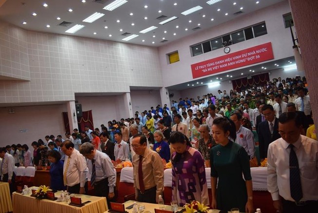 'Độc lập, hòa bình hôm nay nhờ máu xương cha ông, đồng đội!'