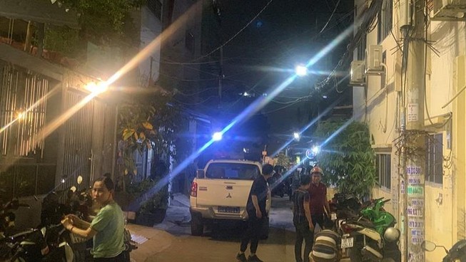 Không ngán kẹt xe, chỉ ngán người khạc nhổ ngoài đường