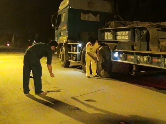 Ẩu đả dữ dội trong đêm sau tai nạn giao thông