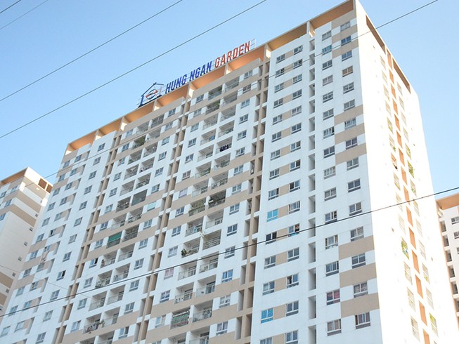 Cháy tủ lạnh, cư dân chung cư quận 12 náo loạn