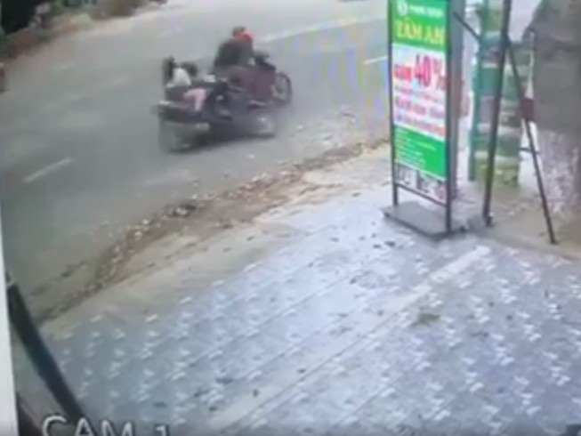 Bắt toàn bộ băng cướp giật khiến nạn nhân chấn thương sọ não