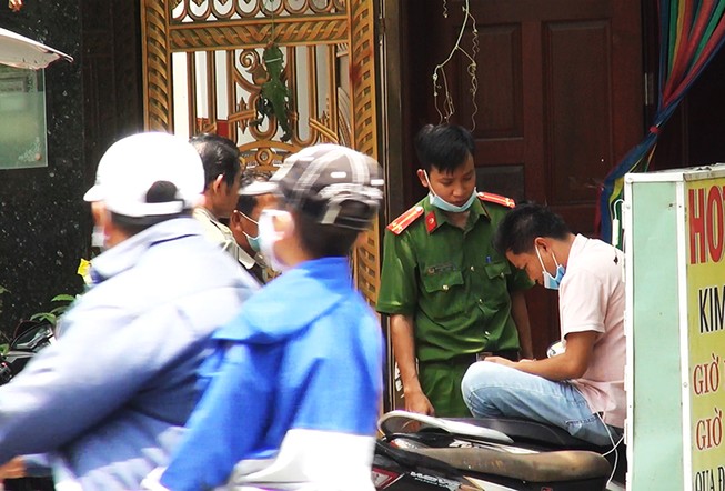 Thanh niên 20 tuổi chết bất thường trong khách sạn ở Bình Tân