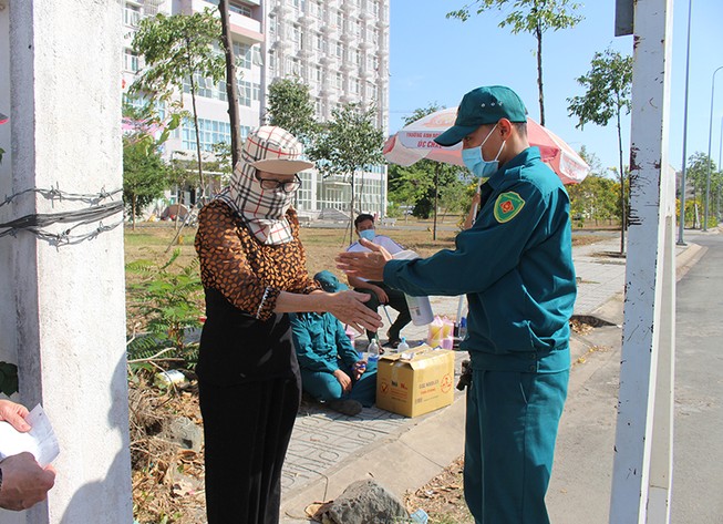 Cận cảnh khu cách ly ký túc xá Đại học Quốc gia TP.HCM