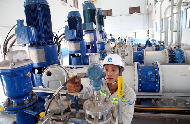 'Đầu tư nước sạch không phải là chạy theo mốt'