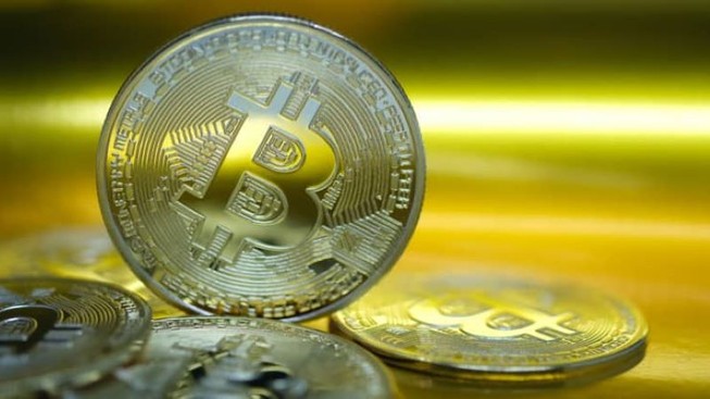 Dự báo 'kinh hoàng' về đồng tiền bitcoin: tăng lên 1 triệu USD