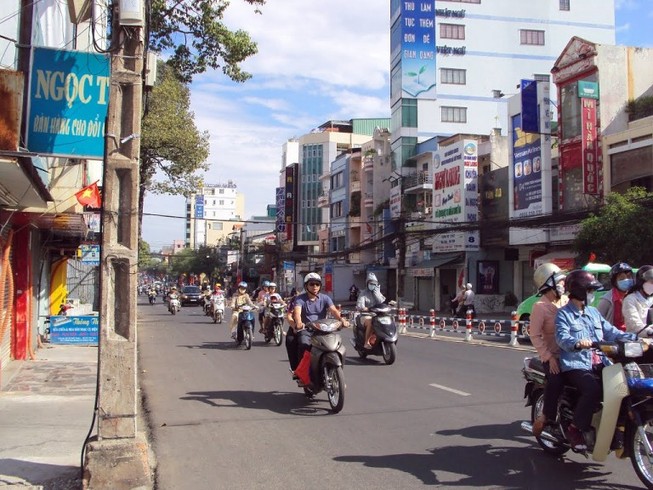 Cấm đỗ xe trên nhiều tuyến đường quận 10, TP.HCM