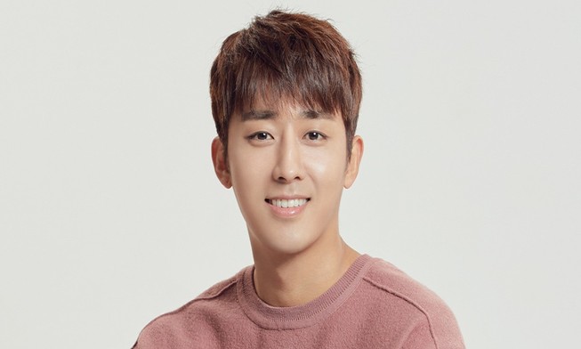 Son Ho Joon chính thức gia hạn hợp đồng với YG Entertainment