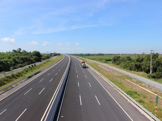 Cao tốc Bắc-Nam: Phải lựa chọn nhà thầu đủ năng lực