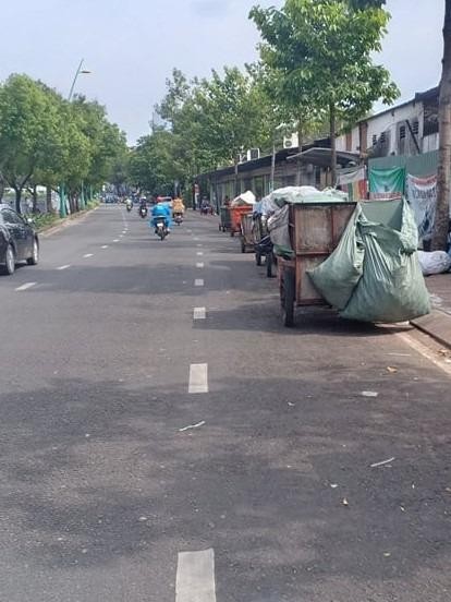 Gia hạn thời gian chuyển đổi phương tiện thu gom rác