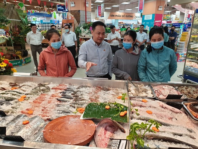 Dùng nước đá ‘bẩn’ để ướp hải sản có ảnh hưởng sức khỏe?