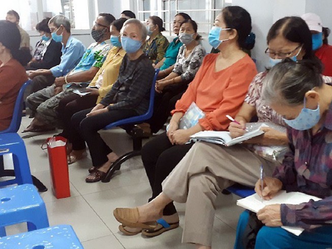 TP.HCM: Người dân sẽ nhận gộp lương hưu tháng 3, 4