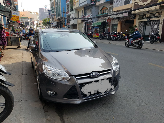 Bức xúc ô tô bị lỗi, thêm giám đốc muốn kiện Ford VN