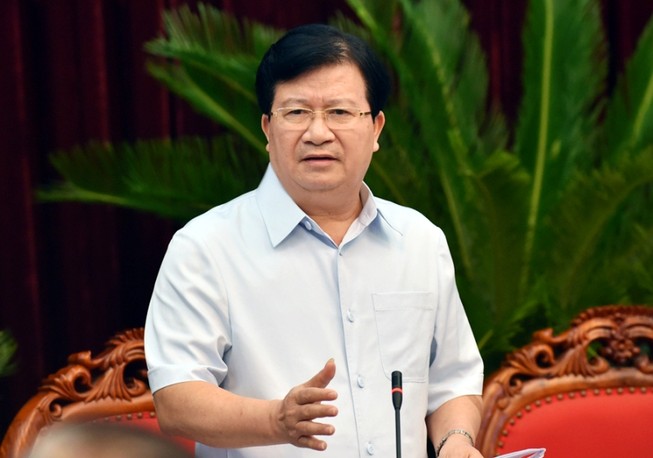 Phó Thủ tướng yêu cầu gỡ khó cho ô tô nhập khẩu