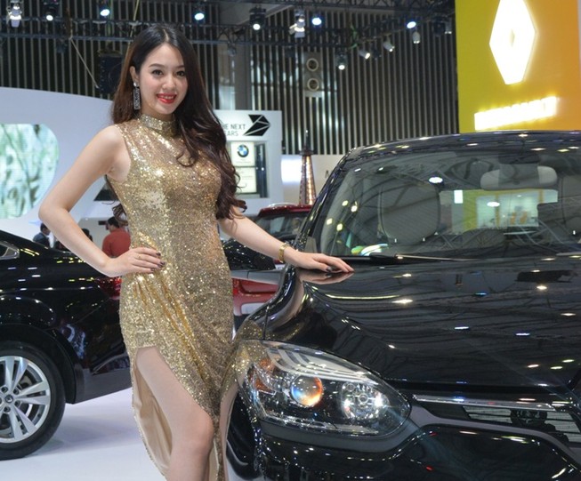 Ô tô Indonesia hưởng thuế 0% ồ ạt đổ về Việt Nam