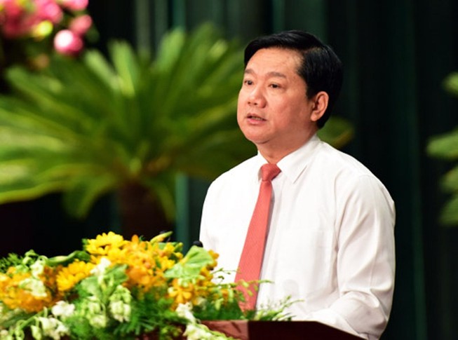 Bí thư Thăng: Có nên bắn pháo hoa vào mỗi cuối tuần?