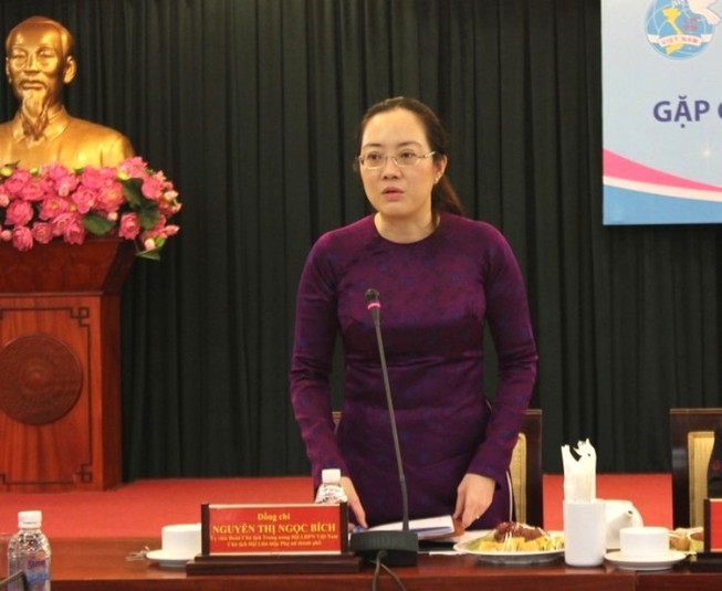 Bà Ngọc Bích xin thôi chức chủ tịch Hội Phụ nữ TP.HCM