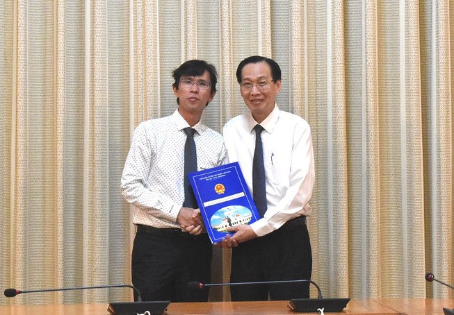 Nhân sự mới TP.HCM