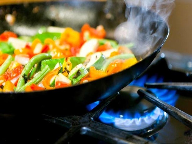 Nấu nhỏ lửa, chín chậm: hạn chế được ung thư