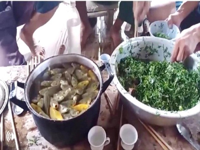 Ăn gỏi cá sống: món ăn mang nhiều hiểm họa