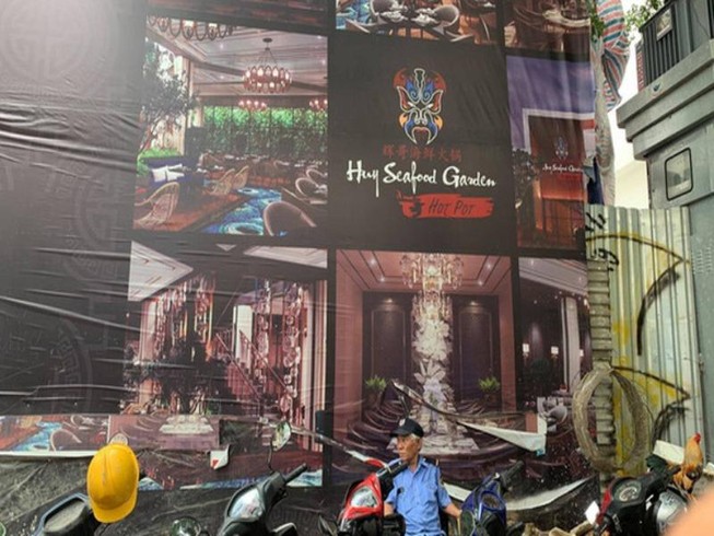 Nợ hơn 40 tỉ, ông chủ món Huế vẫn mở chuỗi cửa hàng mới?