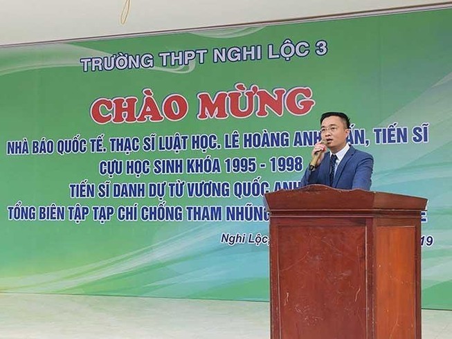 Sự thật bất ngờ về 'Nhà báo quốc tế' Lê Hoàng Anh Tuấn