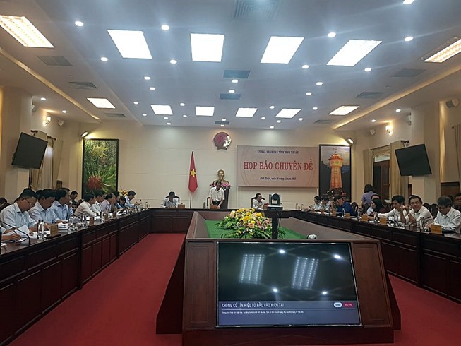 Vì sao không đấu giá 4 dự án 'lùm xùm' ở Bình Thuận?