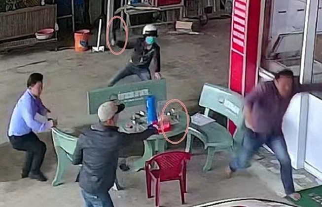 Truy tố kẻ nổ súng truy sát chủ nợ trước Văn phòng công chứng