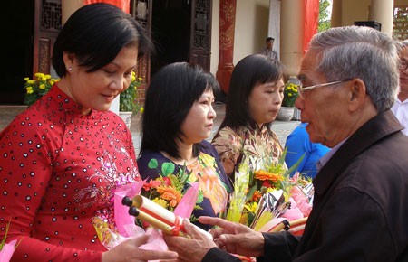 “Lễ tết thầy” ở Trấn Biên