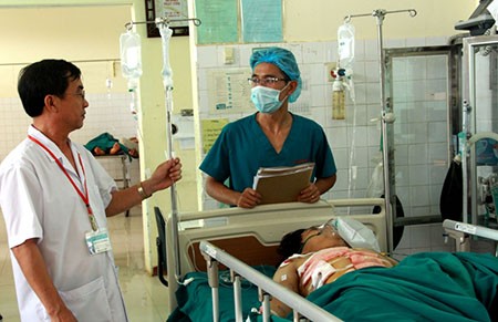 Cứu sống nạn nhân vỡ, dập cả 3 cơ quan chính tim, gan, phổi
