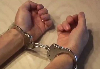 Bắt nghi can đánh chết cha rồi lên giường nằm ngủ