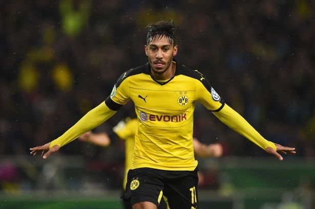 Man Utd tung 60 triệu bảng mua tiền đạo ‘khủng’