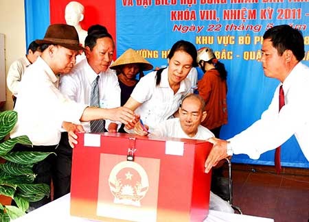 Mong có nhiều người có tầm vào Quốc hội