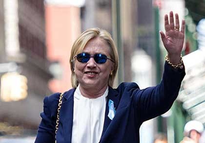 Tổng thống Obama “giải cứu” bà Hillary Clinton