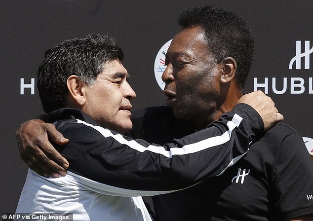Chiến tranh và hòa bình giữa Maradona và Pele