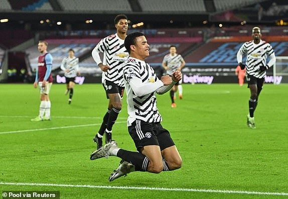 MU ngược dòng khó tin hạ West Ham vào Top 4 Premier League
