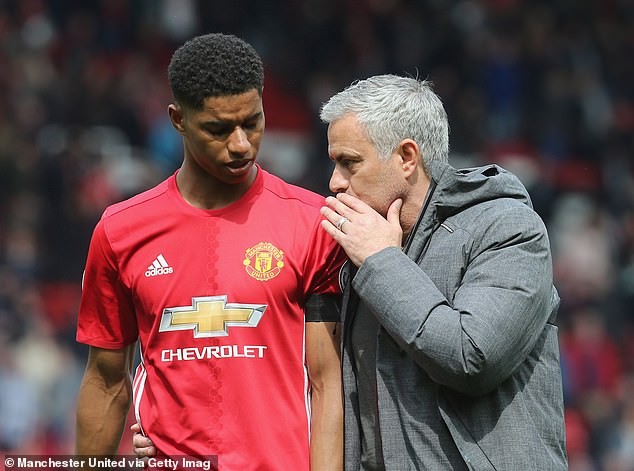 Mourinho từng dạy Rashford cách kiếm penalty. ẢNH: GETTY