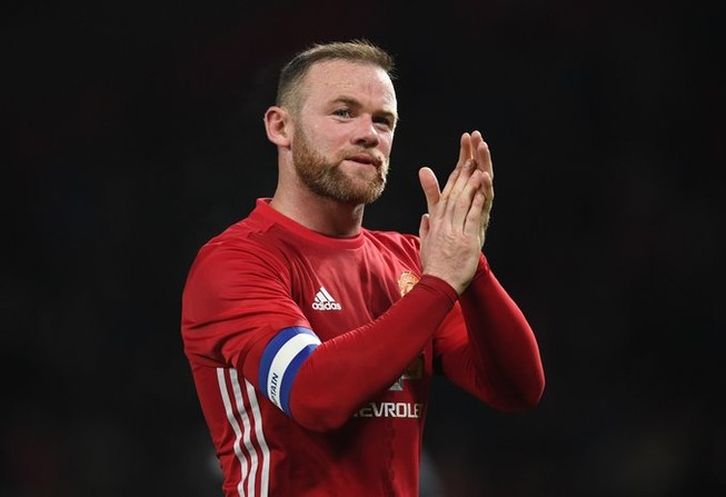 Rooney chia tay sự nghiệp cầu thủ lừng lẫy.