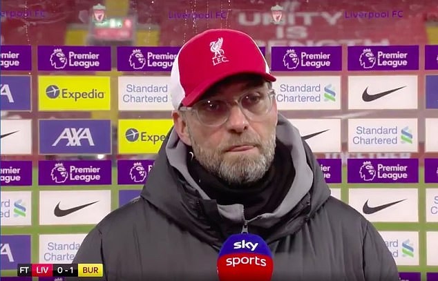 Klopp trả lời phỏng vấn Sky Sports sau trận đấu. ẢNH: SKY SPORTS