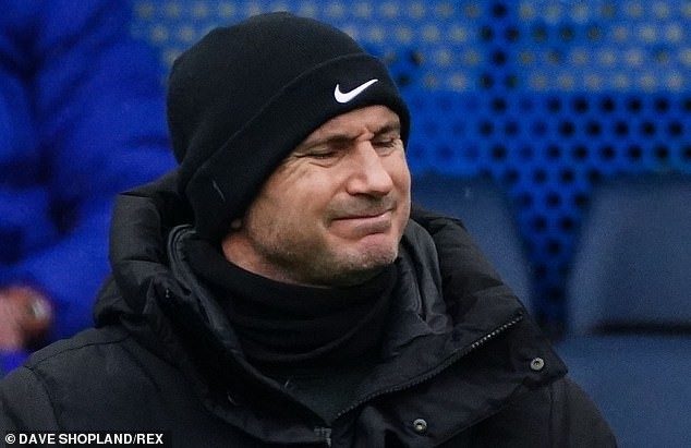 Việc Lampard bị Chelsea sa thải chỉ còn là vấn đề thời gian. ẢNH: REX