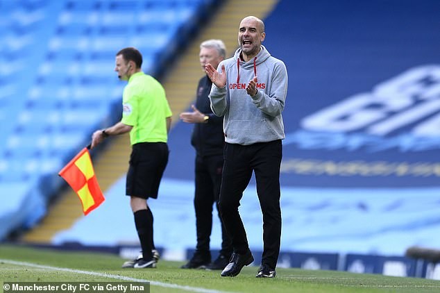 Pep Guardiola biến Man City thành đội bóng không thể bị đánh bại. ẢNH: GETTY