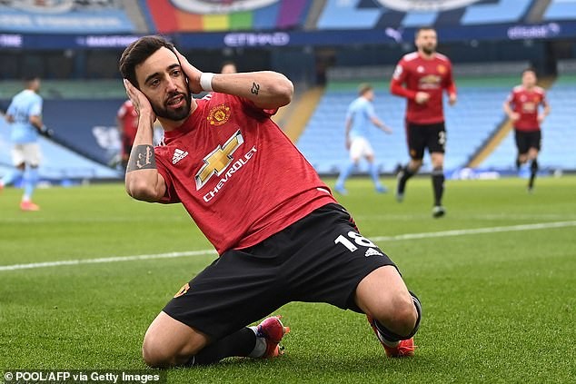 Bruno Fernandes gửi lời thách thức đến Man City