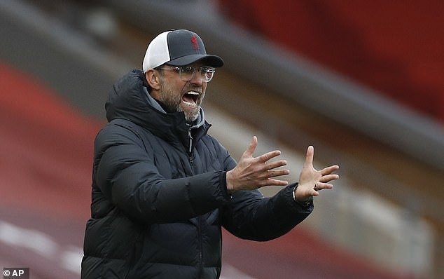 Klopp đang gặp khó khăn lớn ở Liverpool. ẢNH: AP