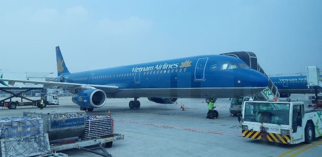 Siêu bão Mangkhut đổ bộ Trung Quốc hàng loạt chuyến bay bị hủy