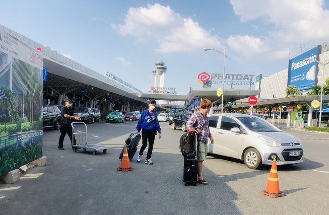 Giám sát phương án phân làn tại sân bay Tân Sơn Nhất