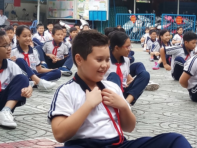 Học sinh TP.HCM có thể nghỉ nếu thời tiết diễn biến phức tạp