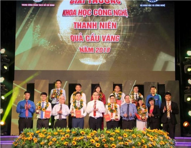 Trao giải Quả cầu vàng cho 10 tài năng trẻ xuất sắc