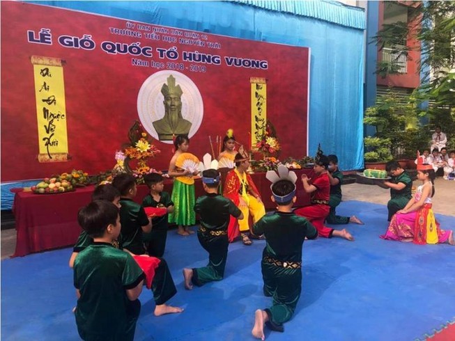 Nhiều trường học tổ chức trang trọng lễ Giỗ tổ Hùng Vương