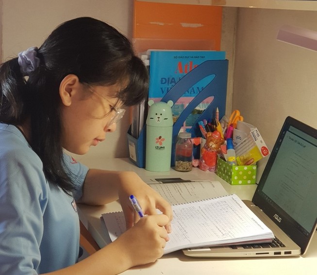 TP.HCM: Không tổ chức học trực tuyến thì không thu học phí